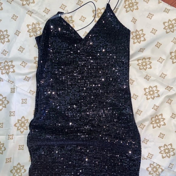 Sparkly mini dress - Picture 3 of 4